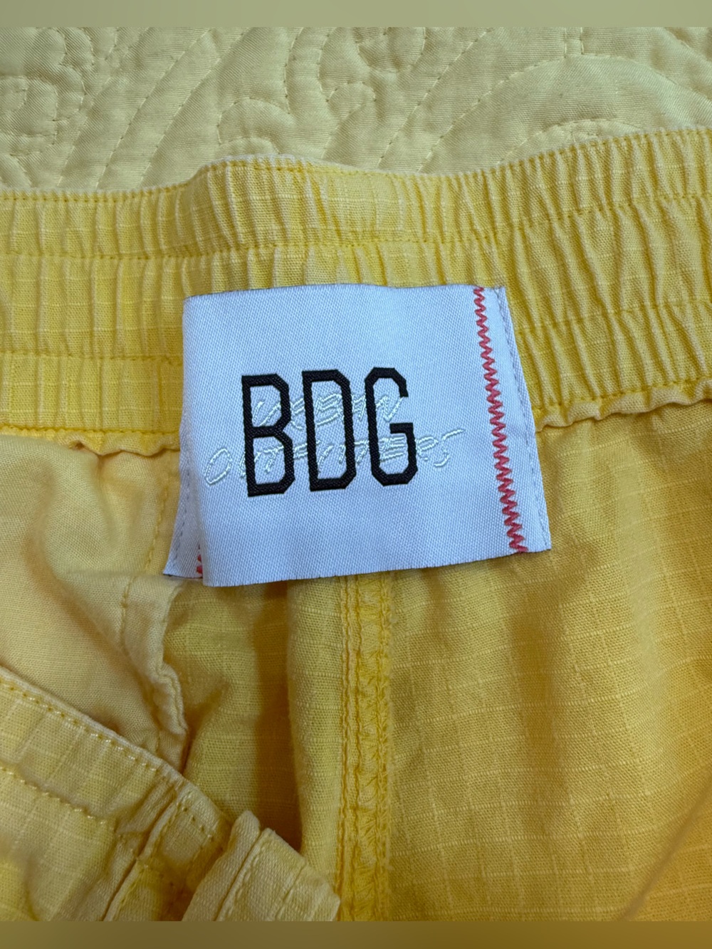 H016 BDG L w18 Yellow Cargo Bermuda Shorts Pants - Picture 9 of 12
